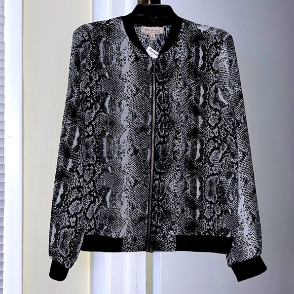 🖤🤍🖤Animal Print Jacket Style Blouse🖤🤍🖤 - Picture 1 of 3
